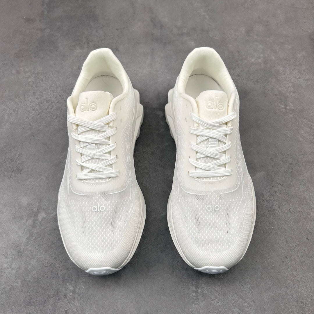 A L O Runners