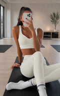 Creamy Air Brush Yoga Set