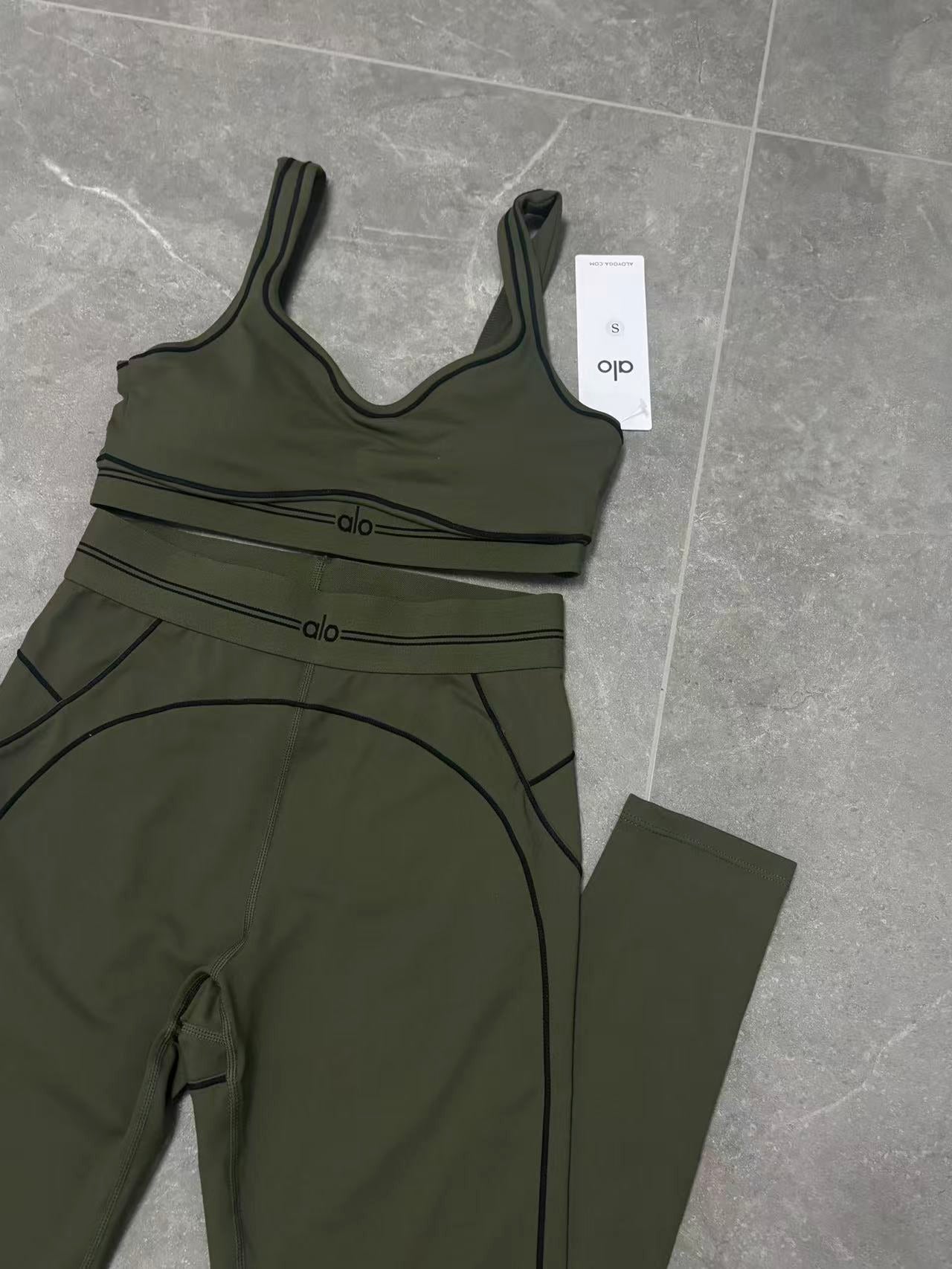 Olive Green Air Brush Yoga Set
