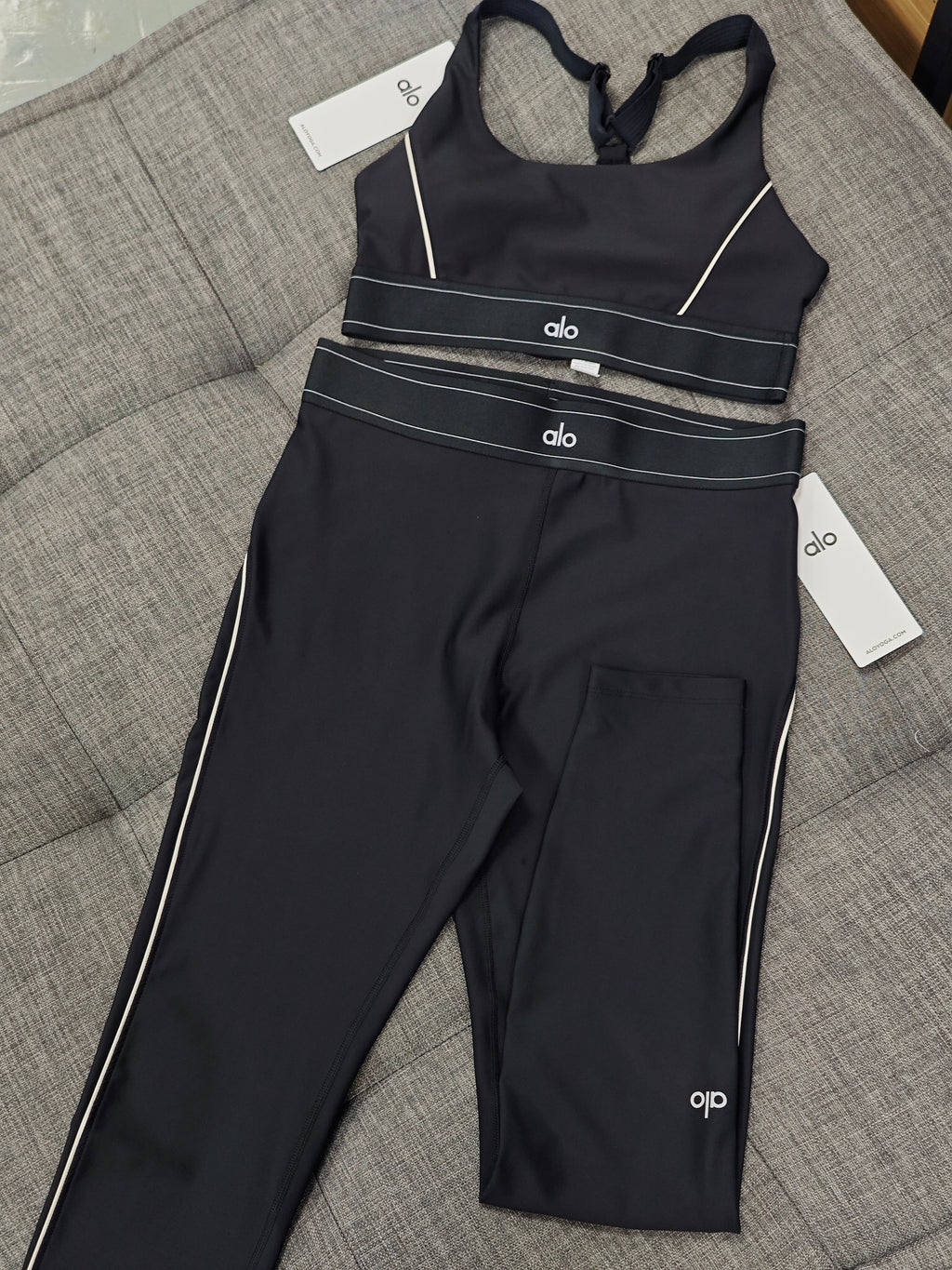 Sports Bra & Leggings Sets