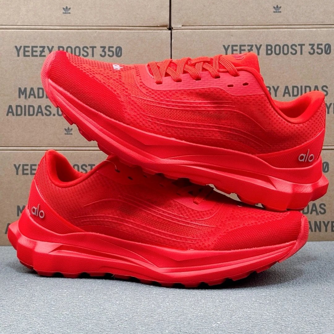 A L O Runners