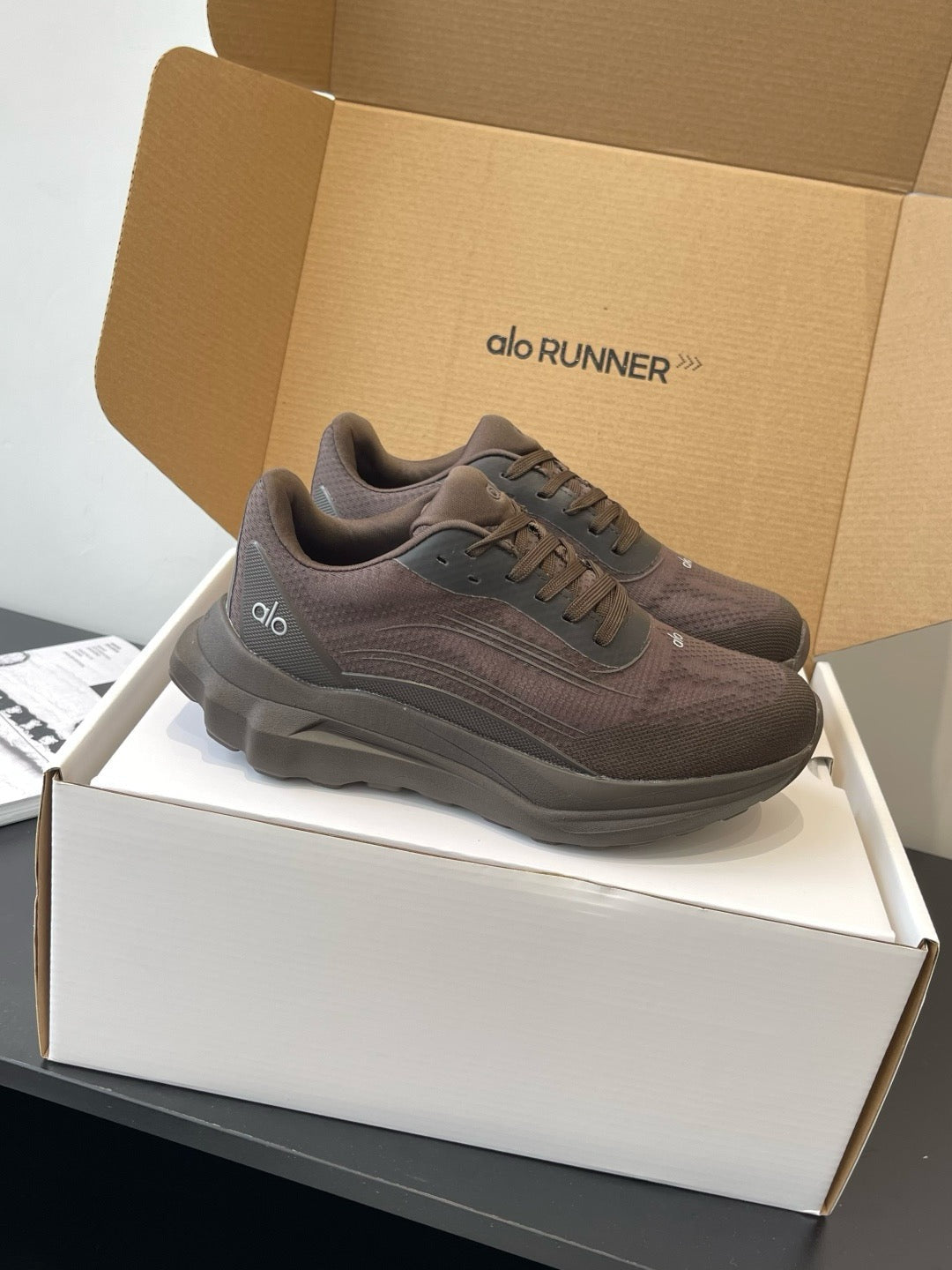 A L O Runners