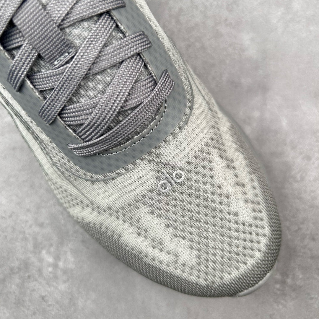 A L O Runners