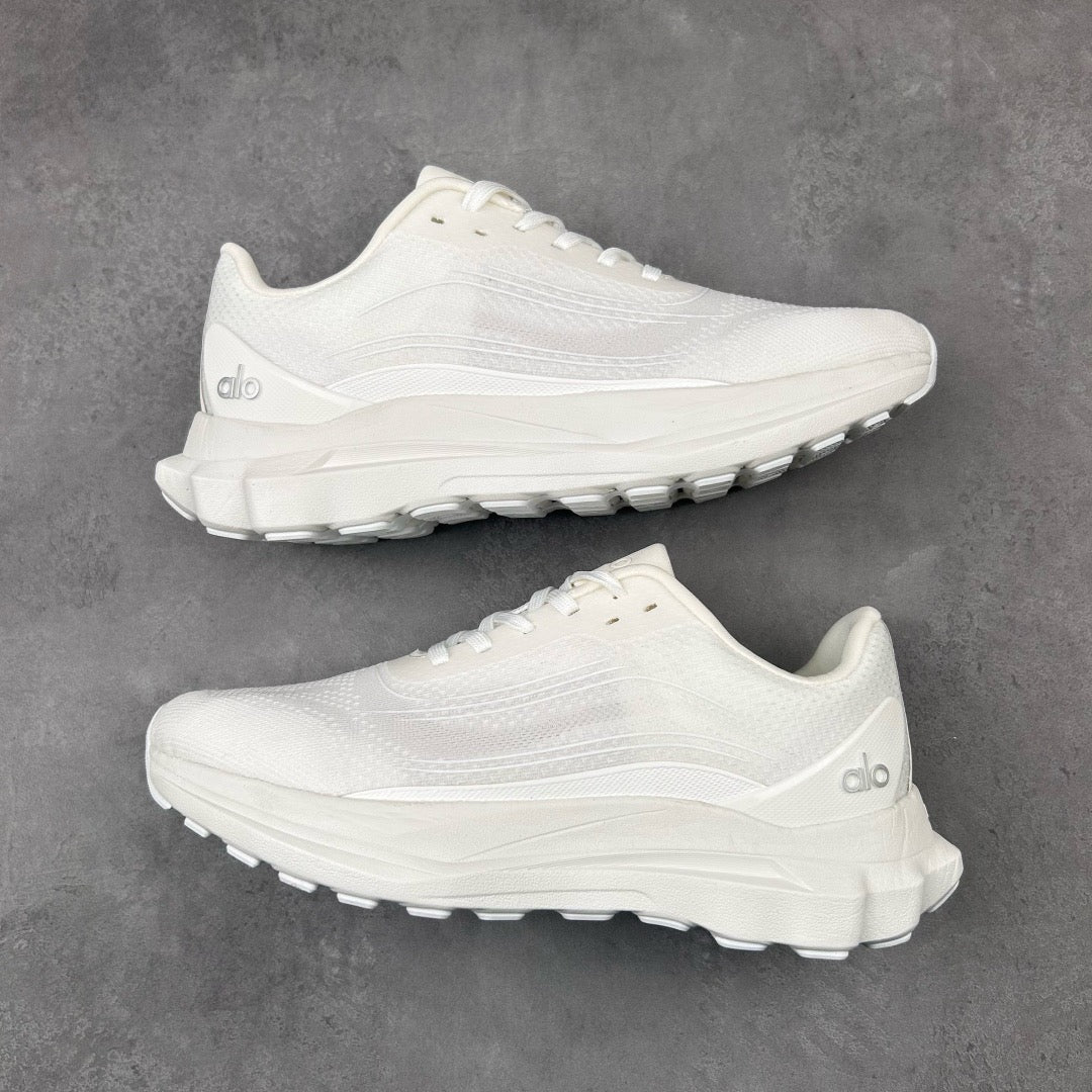 A L O Runners